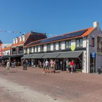 Apartment in Zeeland near the Beach, Hotel in Zoutelande