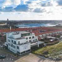 Fletcher Hotel - Restaurant Elzenduin, hotel u gradu 'Ter Heijde'