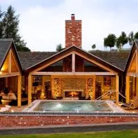 Moddershall Oaks Country Spa Retreat, отель в Стоуне