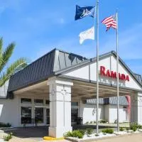 Ramada by Wyndham Houma, hotel en Houma