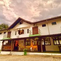 Ninho dos Passaros Penedo RJ, hotel di Penedo
