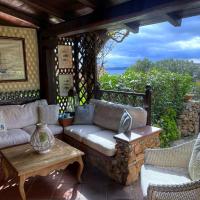 Splendido appartamento con terrazzo Punta Volpe, hotel a Porto Rotondo