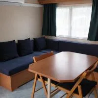 Mobil-home tout équipé Le Castellet les pins doux 2, khách sạn ở Le Castellet