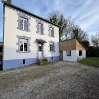 Le gîte des Hirondelles, hotel di Wicquinghem