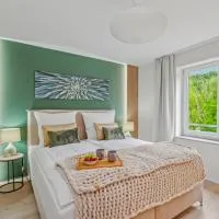 Wellness Apartment Neckartal mit Sauna, hotel en Wannweil
