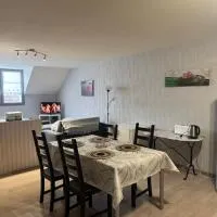 Studio confortable proche thermes, ξενοδοχείο σε Salins-les-Bains