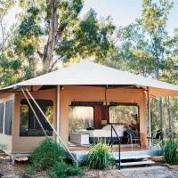 Wallaroo Outback Retreat - Glamping Tents Carnarvon Gorge, hotell i Hutton