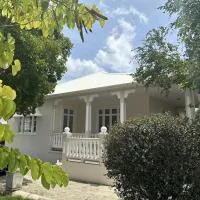 BellaDonna By The Bay, hotel sa Bridgetown