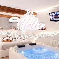 Les Jolies Nuits - À la folie, Loft & Spa, ξενοδοχείο σε Montrevault