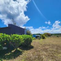 Caba&ntilde;as Kai Rau Tu, hotelli kohteessa Hanga Roa l&auml;hell&auml; lentokentt&auml;&auml; Mataverin kansainv&auml;linen lentoasema 