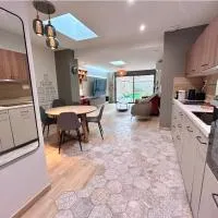 Charmant appartement plain-pied avec accès facile, hotel a Bailleul