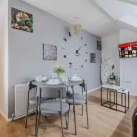 Modern 1BR Apartment, hotel u gradu 'Killingbeck'