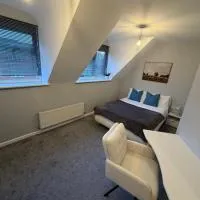 Private Room in Family Home, hotel u gradu 'Kidlington'