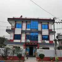 Domukha pali ghar, hotel en Chepti