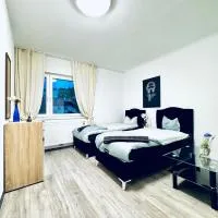 2-Bedroom Apartment with 1 Living Room Steps from Central Area, hotel i Klosterneuburg