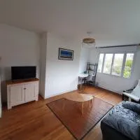 Appartement Les Glycines de Redon, хотел в Редон