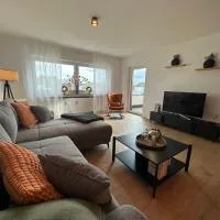 Premium Apartment Euskirchen Zentrum - Balkon & Parkplatz, khách sạn ở Euskirchen