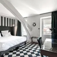Urban Style Hotel des Carmes, hotel em Aurillac