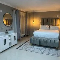 Amahle Guesthouse Bush، فندق في Dwarsloop
