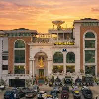Hotel Smart Durbar, hotel em Dharampur
