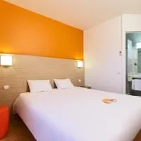 Premiere Classe Reims Sud - Bezannes، فندق في رانس