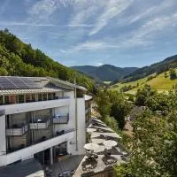 ElzLand Hotel Pfauen WELLNESS & SPA, готель у місті Ельцах