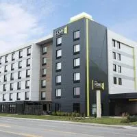 Home2 Suites By Hilton Quebec City, хотел в Квебек