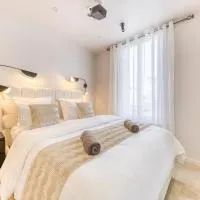 Suite Luxe New York, Spa & Cinéma, hotel en Bezons
