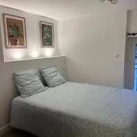 Cœur de village calme Appartement cosy CLIM, viešbutis mieste Roquemaure