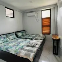 Belga Boarding House, hotel a Guimaras