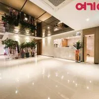 월호텔، فندق في تشيونان