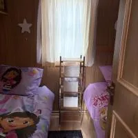 Mobile home Le paradis dans la nature, hotell i Bourg-Saint-Pierre