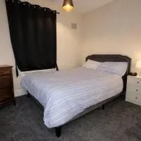 Cozy Private Blackout Room, hotel em Longley