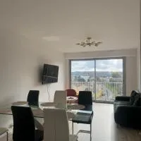 Appartement Lumineux & Moderne, hotel v mestu Périgueux
