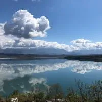 Ulza Lake Escape, hotel en Ulëz