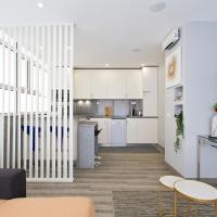 Apartamento P&ocirc;r do Sol, a 100 metros da praia، فندق في بوفوا دي فارزيم
