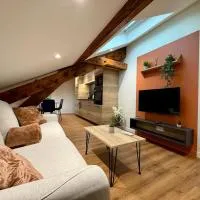 Face gare - Appartement Cosy 402, hotel em Roanne