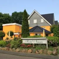 Hotel Neuses โรงแรมในคุกซ์ฮาเวน