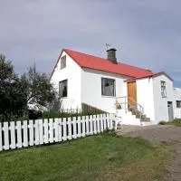 apartment Neðra-Vatnshorn, hotel in Hvammstangi