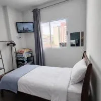 Apto completo em São Vicente ideal para família e trabalho 2 quadras da praia, hotell sihtkohas São Vicente