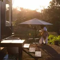 Our Little Cabin by Croftby Hills - Scenic Rim، فندق في Croftby