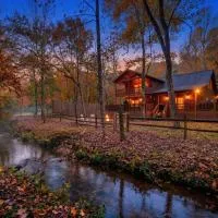 The cozy cabin get away with hot tub, hotel v destinaci Blue Ridge