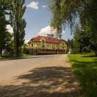 Restauracja -Zajazd trzech braci, готель у місті Цешин