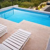 Redhills Escape: Kingston şehrinde bir otel
