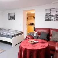 Am Waldrand, hotel u gradu 'Radis'