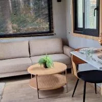 Tinyhouse het vogelhuisje, hotell i Lanaken