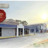 OYO Hotel Williamston, hotelli kohteessa Williamston