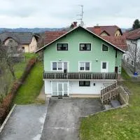 Apartments and Rooms in Kozjanski Park, hotel a Bistrica ob Sotli