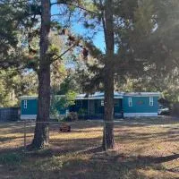 Prime Crystal River location!, hotel i Crystal River