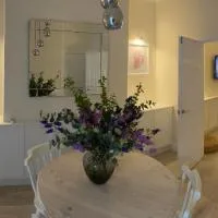 By the Sea, Hotel in Redcar